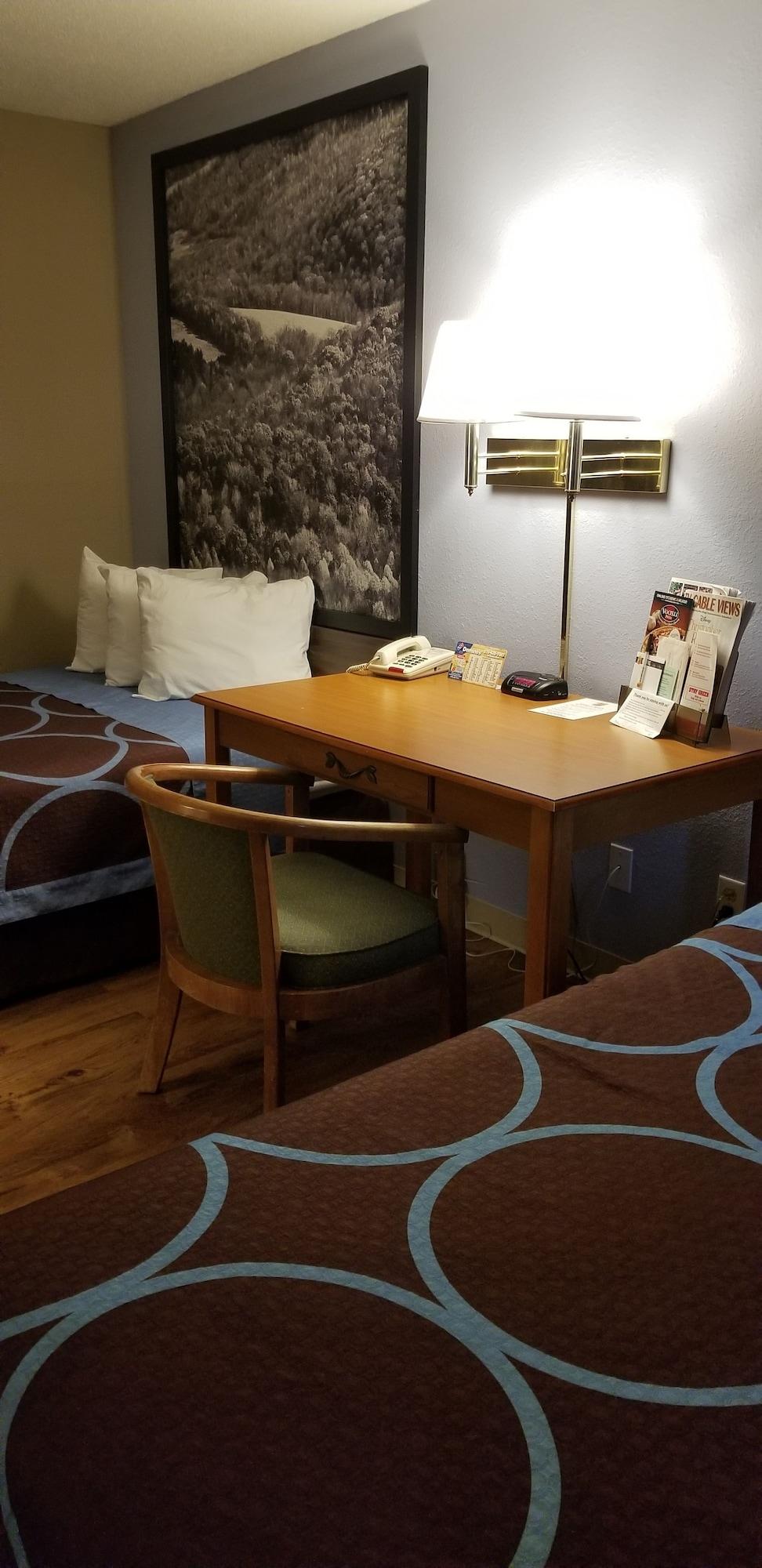 Super 8 by Wyndham Stroudsburg Hotel East Stroudsburg Eksteriør billede
