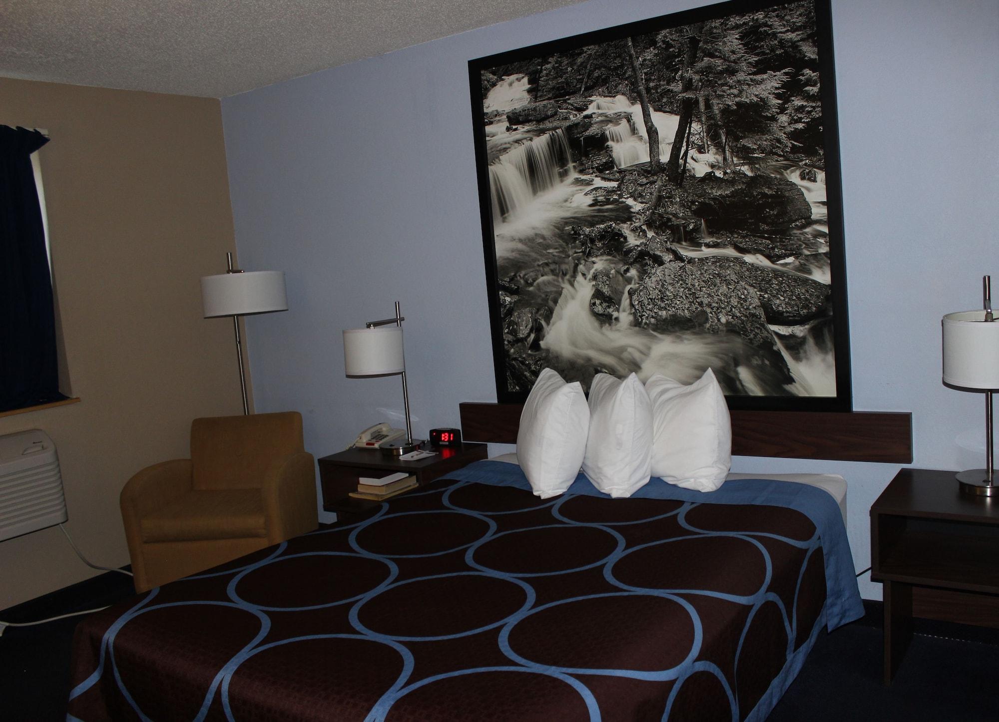Super 8 by Wyndham Stroudsburg Hotel East Stroudsburg Eksteriør billede